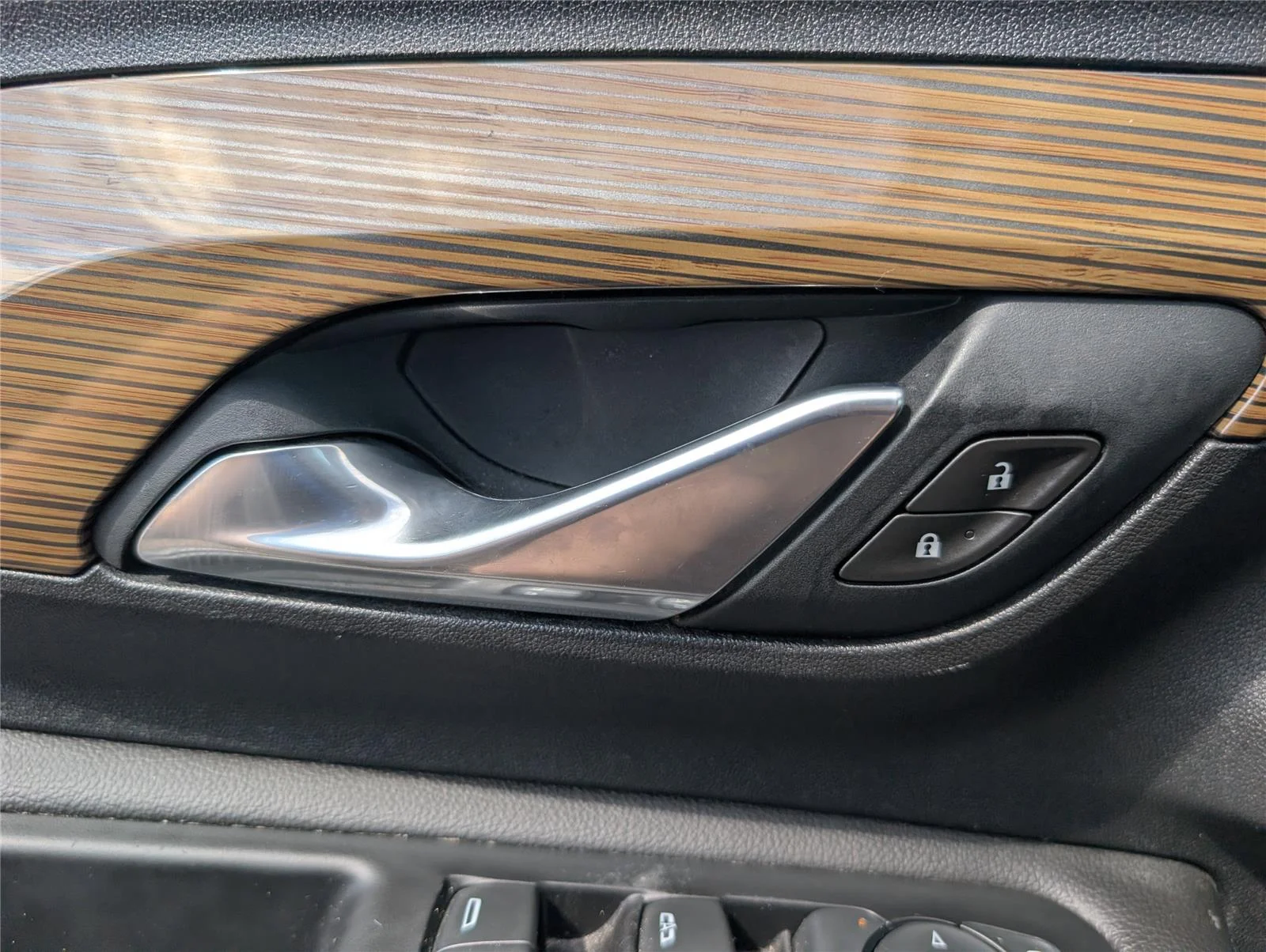 Used 2020 QUICKSILVER METALLIC GMC SLE image 26