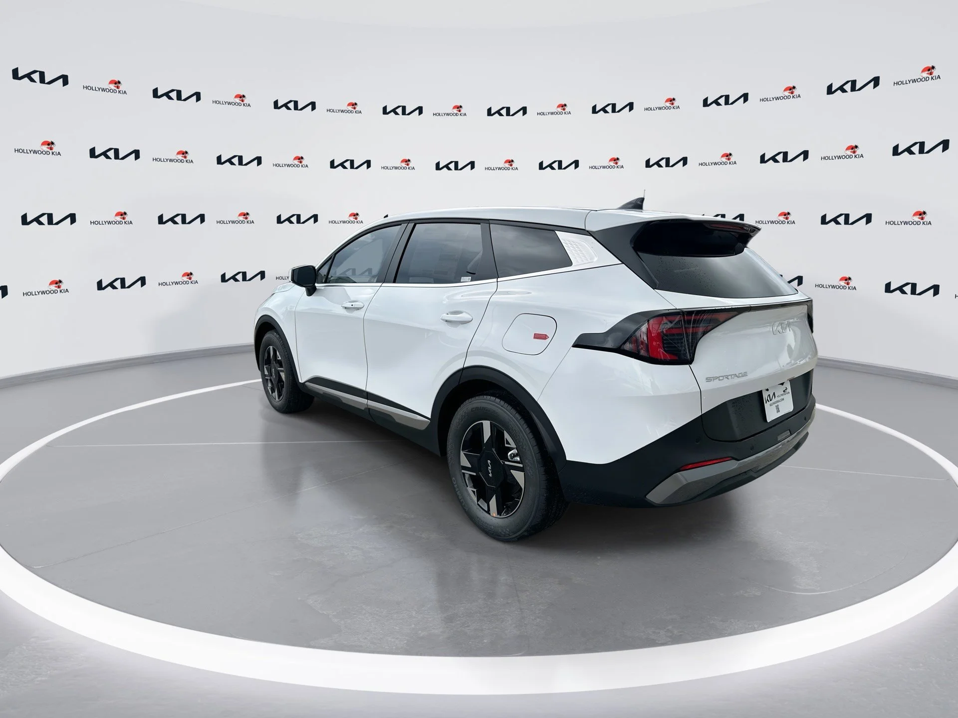 New 2026 Glacial White Pearl Kia LX image 6
