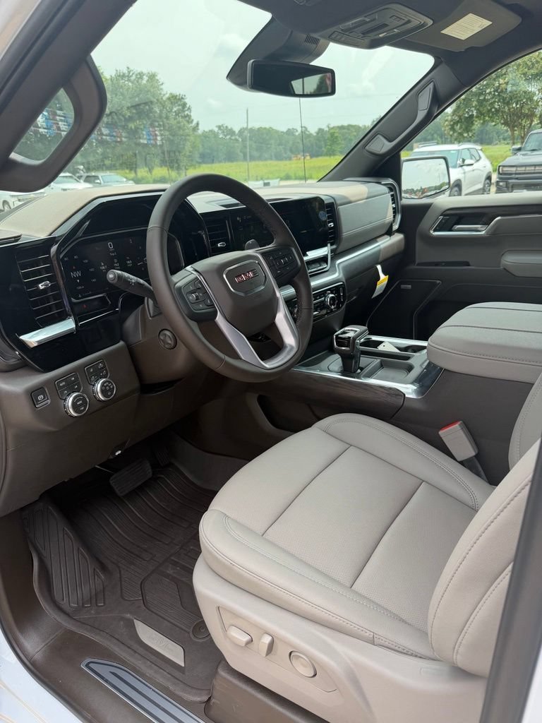New 2026 Glacier White Tricoat GMC SLT image 13
