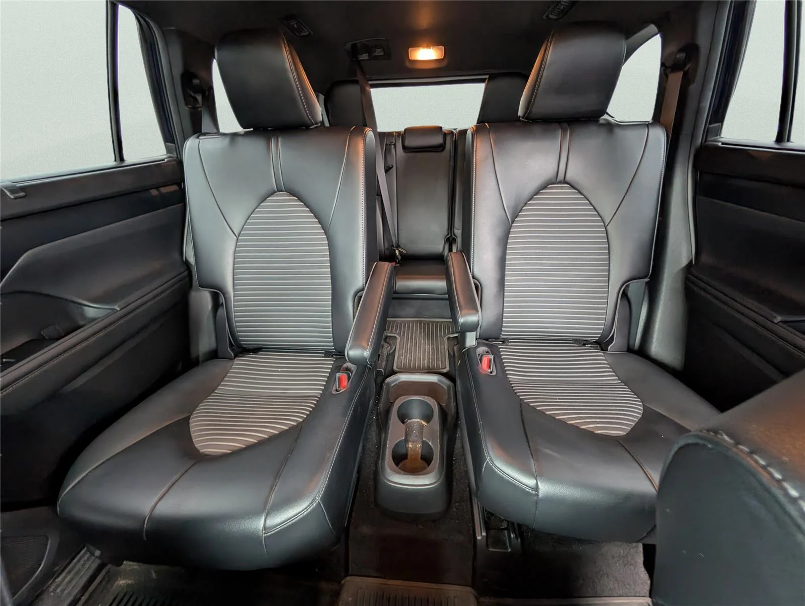 Used 2022 Blueprint Toyota XSE image 12