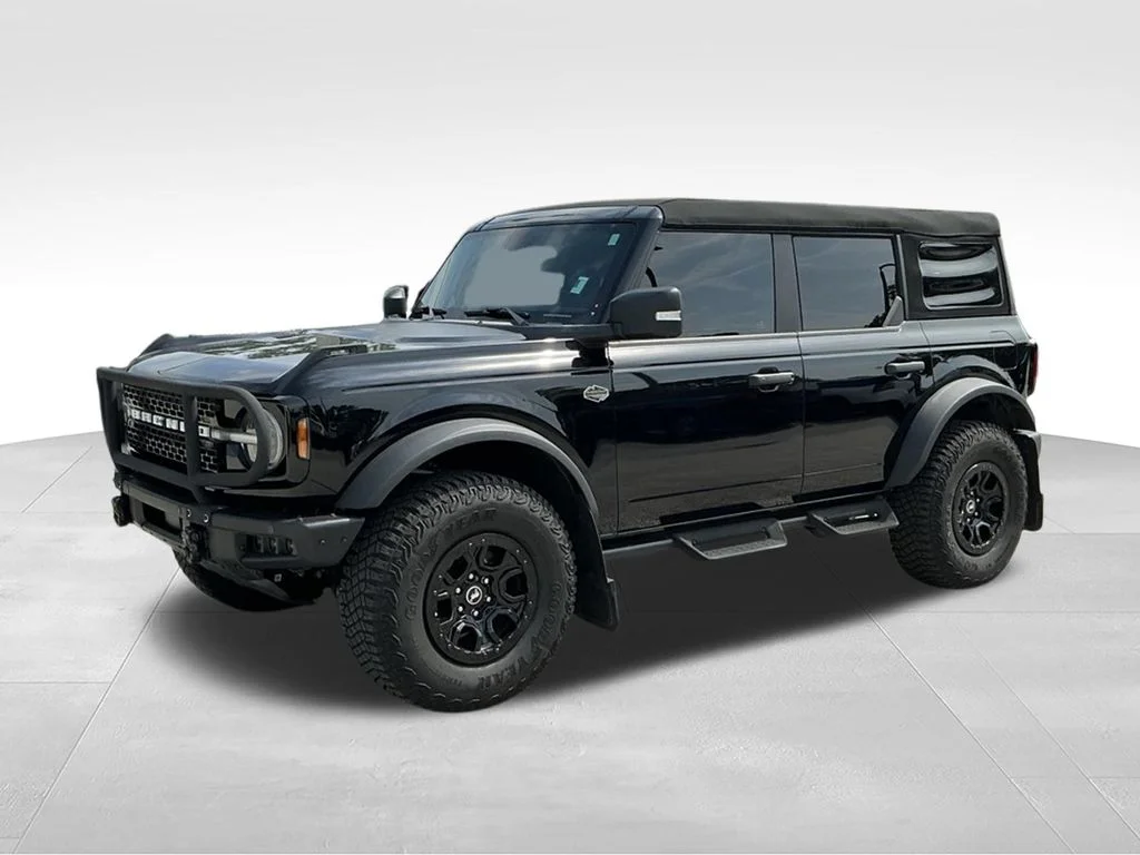 Used 2024 Black Ford Wildtrak image 2