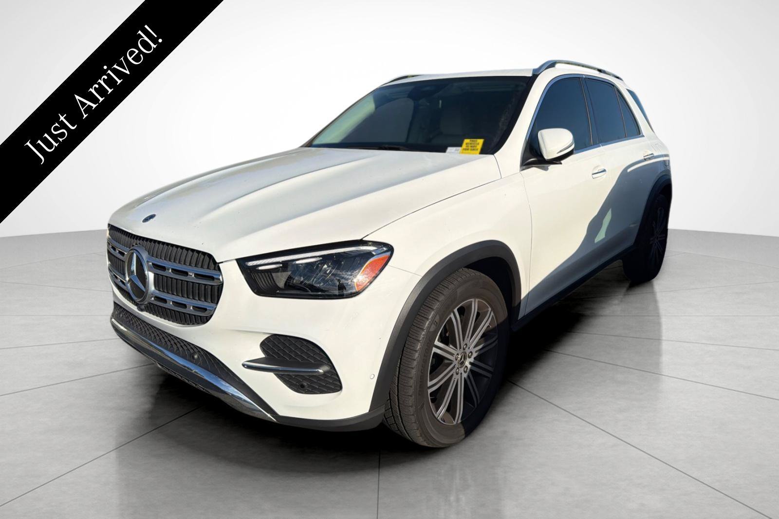 Used 2025  Mercedes-Benz GLE 450e image 1