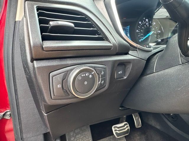 Used 2017 Red Ford Titanium image 9