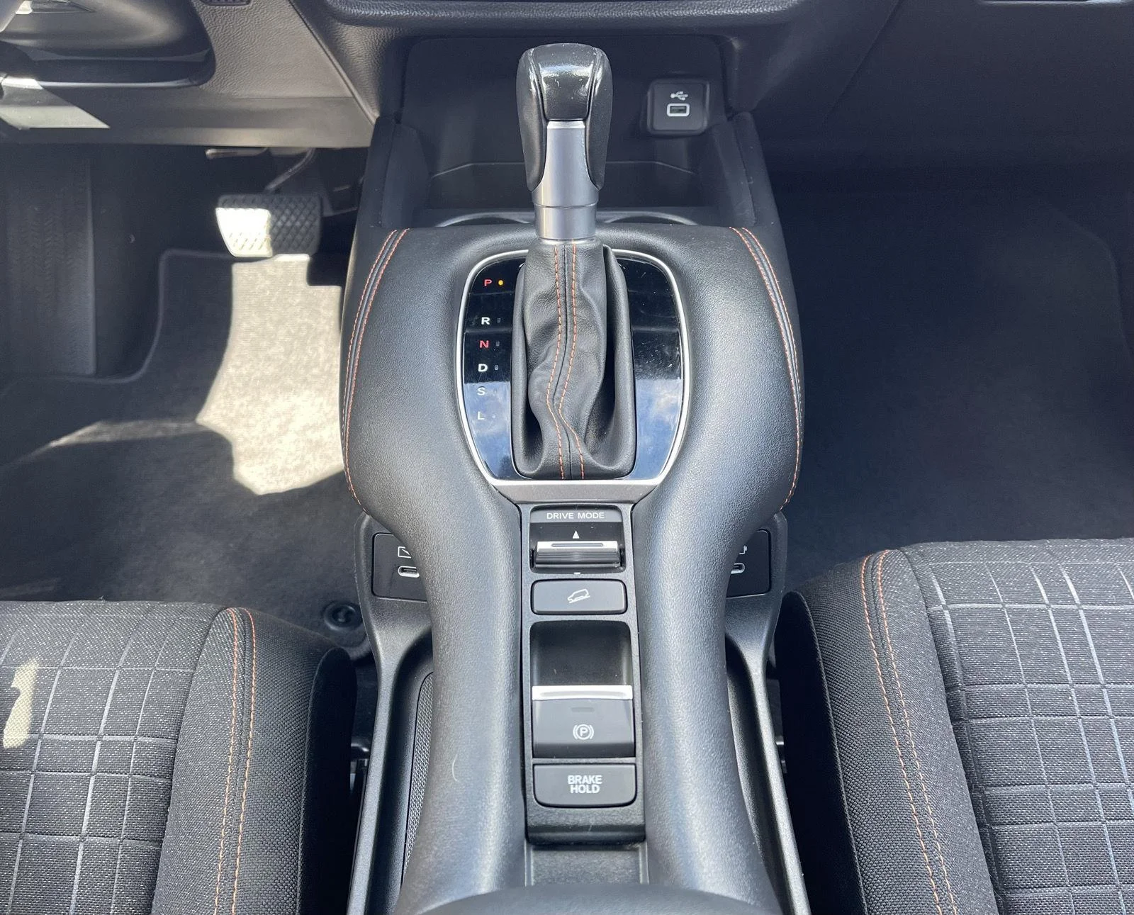 Used 2024 Milano Red Honda Sport image 11
