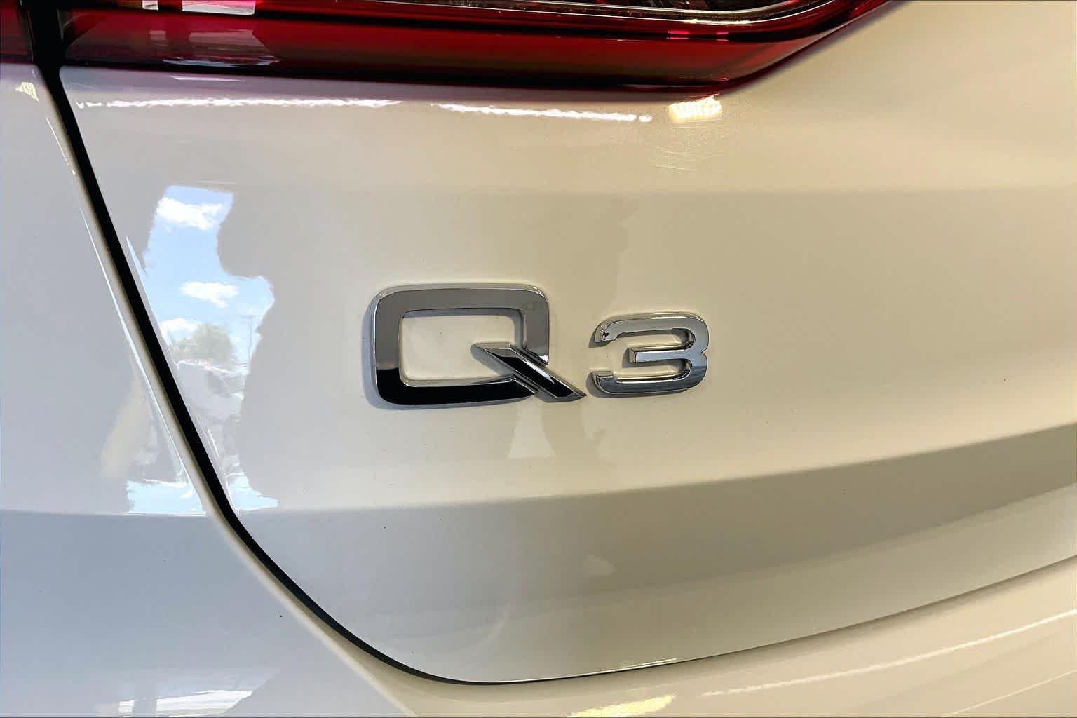 Used 2023 Glacier White Metallic Audi S line Premium image 10