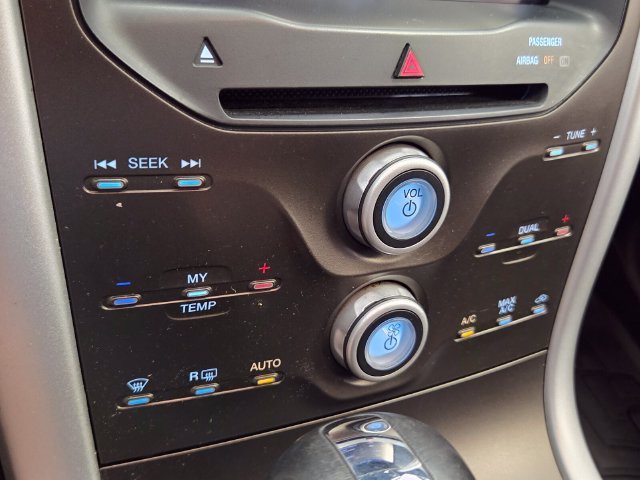 Used 2013 Red Ford SEL image 22