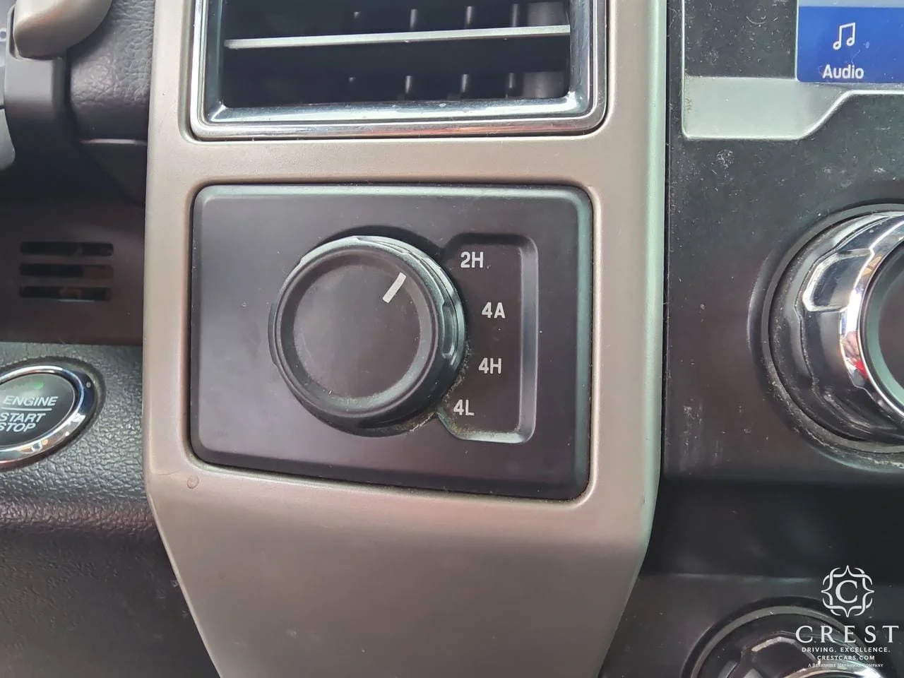Used 2020 Oxford White Ford  image 23