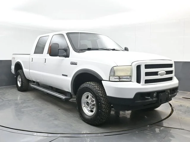 Used 2004 Beige Ford XLT image 1