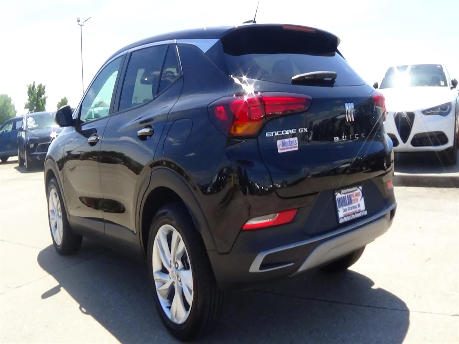 Used 2025 Ebony Twilight Metallic (gb0) Buick Preferred image 8