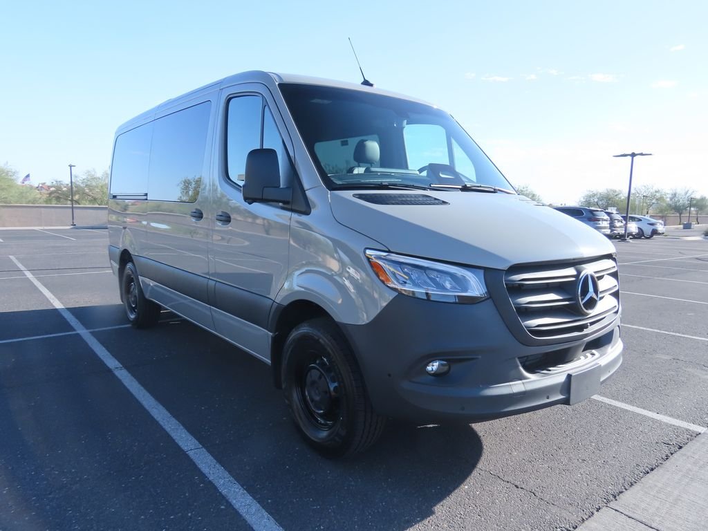 New 2026  Mercedes-Benz Passenger 144 WB image 3