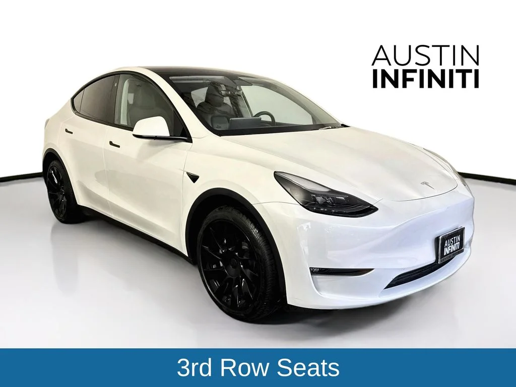 Used 2023 White Tesla Long Range image 1