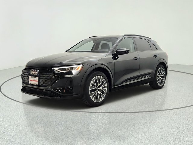 2024 Audi Q8 e-tron Premium Plus quattro