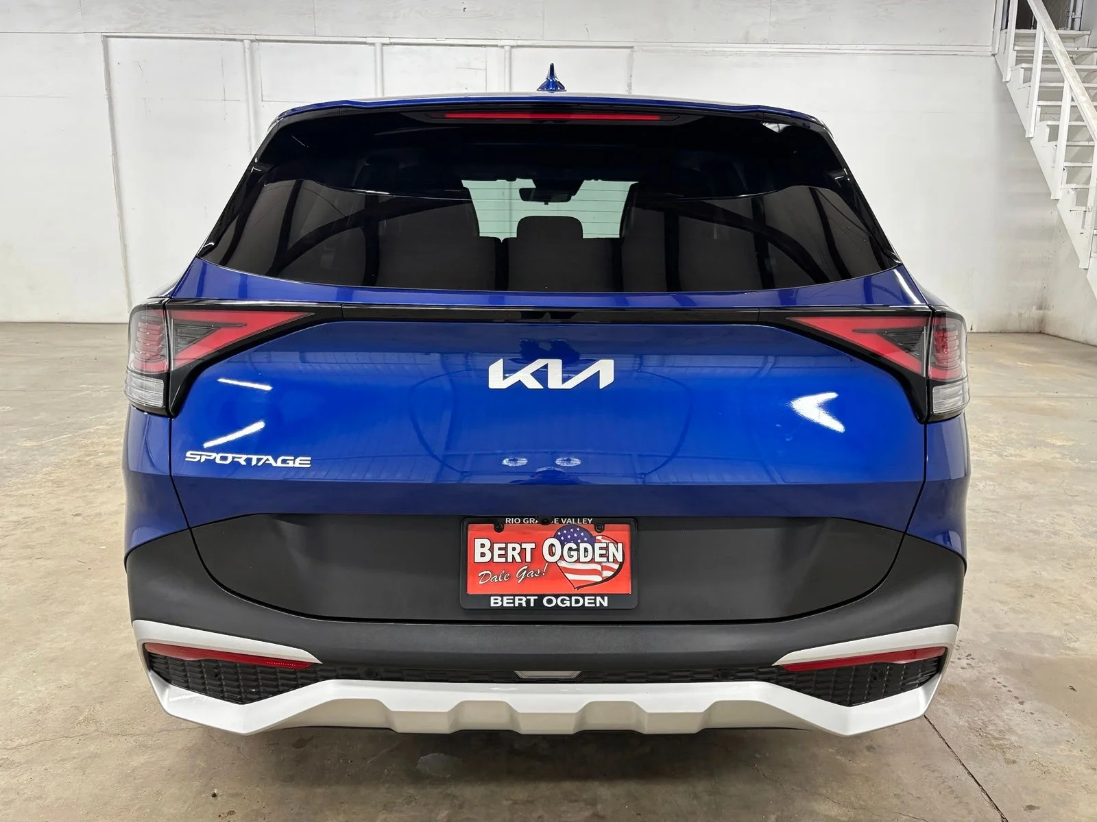 Used 2025 Blue Kia EX image 6