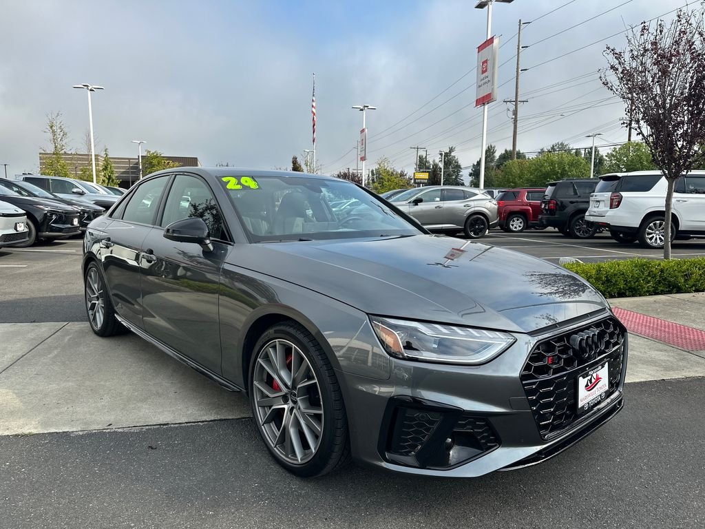 Used 2024 Daytona Gray Pearl Effect Audi 3.0T Premium Plus image 7
