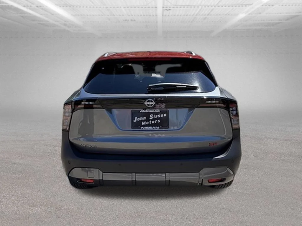 New 2026 Gray Nissan SR image 3