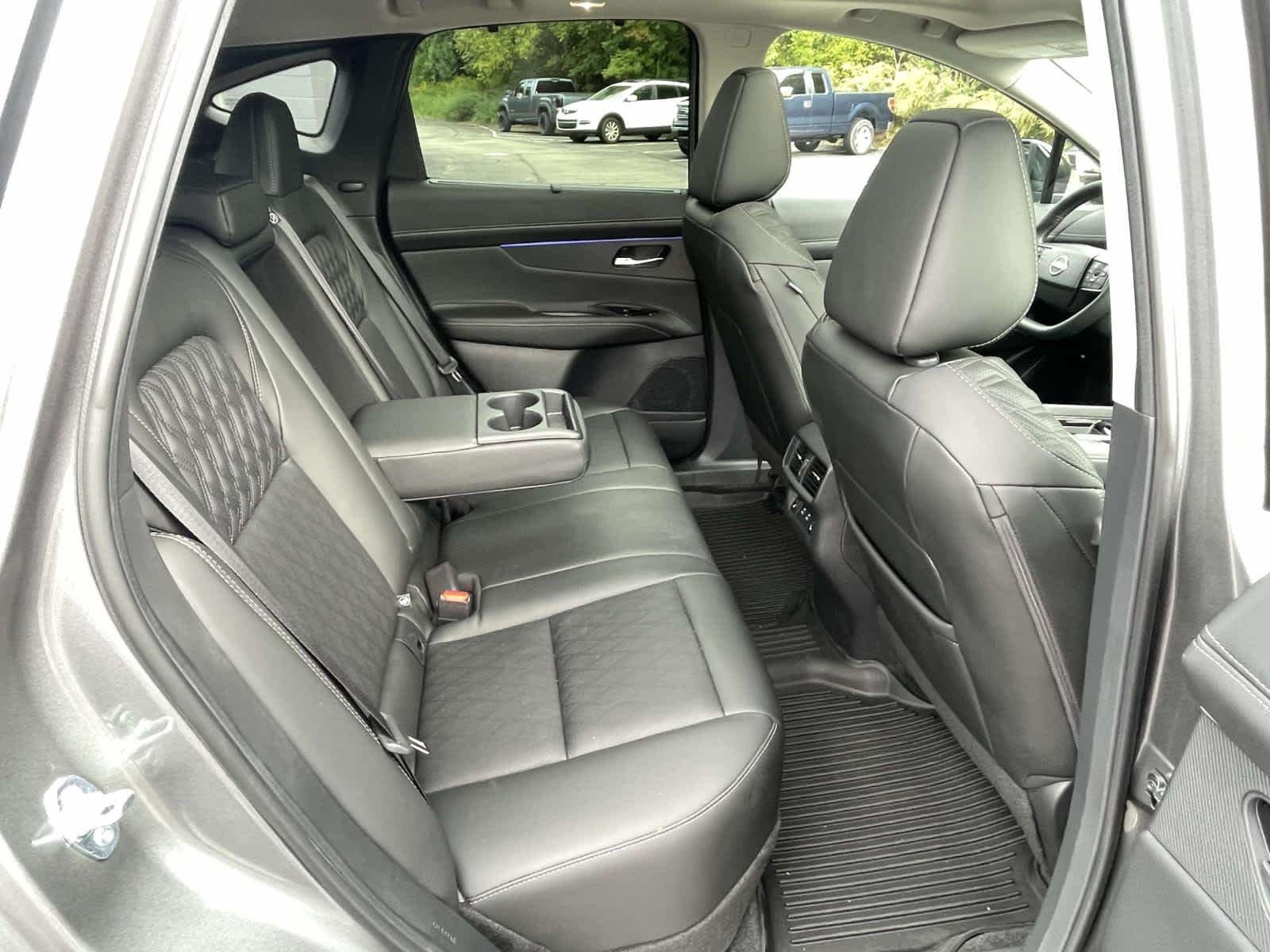 New 2027 Gun Metallic Nissan Platinum image 21