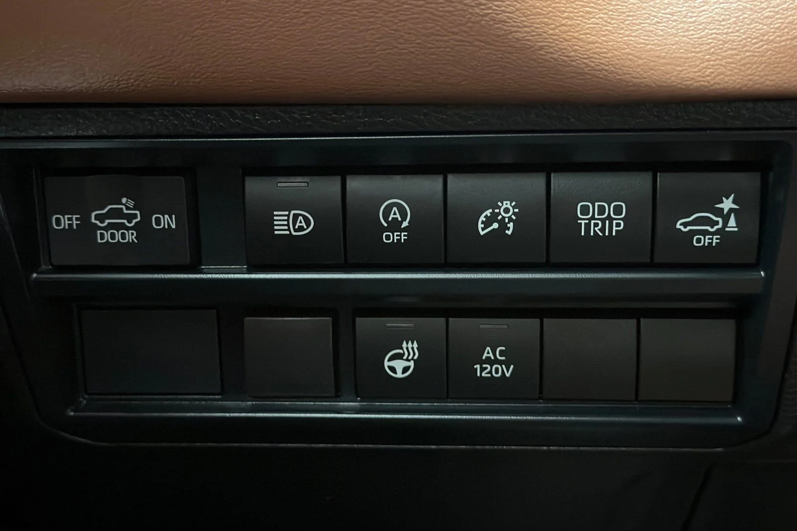 Used 2025  Toyota 1794 image 34