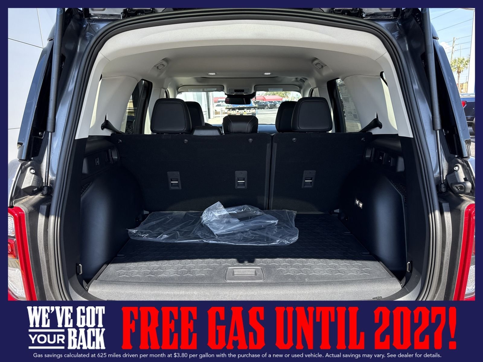 New 2026 Carbonized Gray Metallic Ford Outer Banks image 11