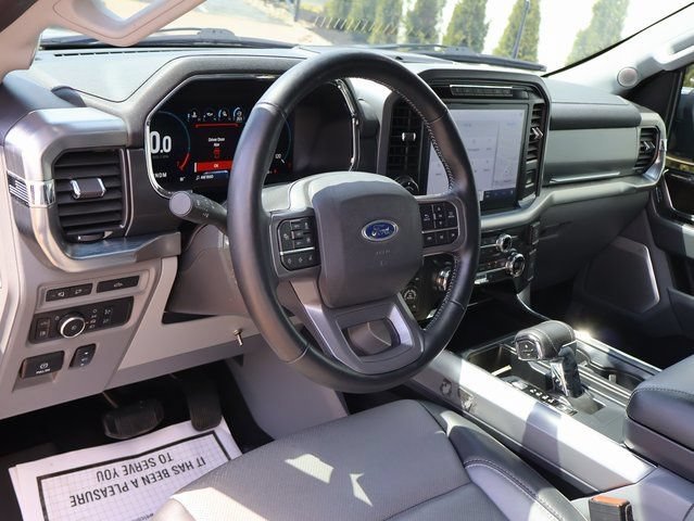 Used 2021 Black Ford LARIAT image 21