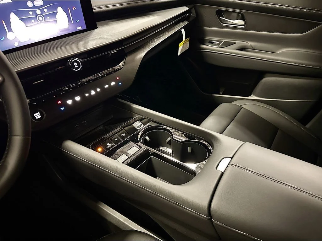 2025 Nissan Murano SV - Photo 31