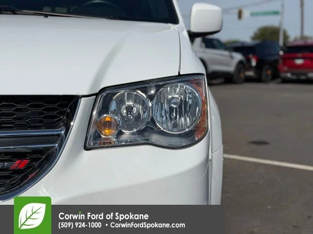 Used 2016 White Dodge SE Plus image 8