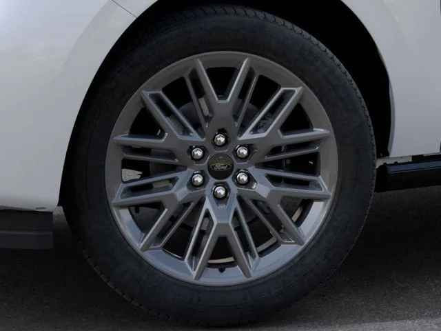 New 2027 Star White Metallic Tri-Coat Ford Platinum image 19