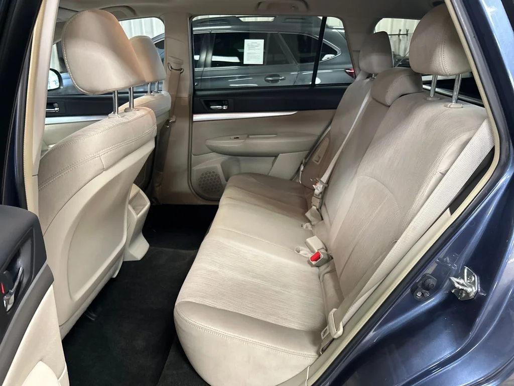 Used 2014 Blue Subaru 2.5i Premium image 20