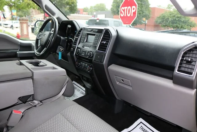 Used 2015 Oxford White Ford XLT image 56
