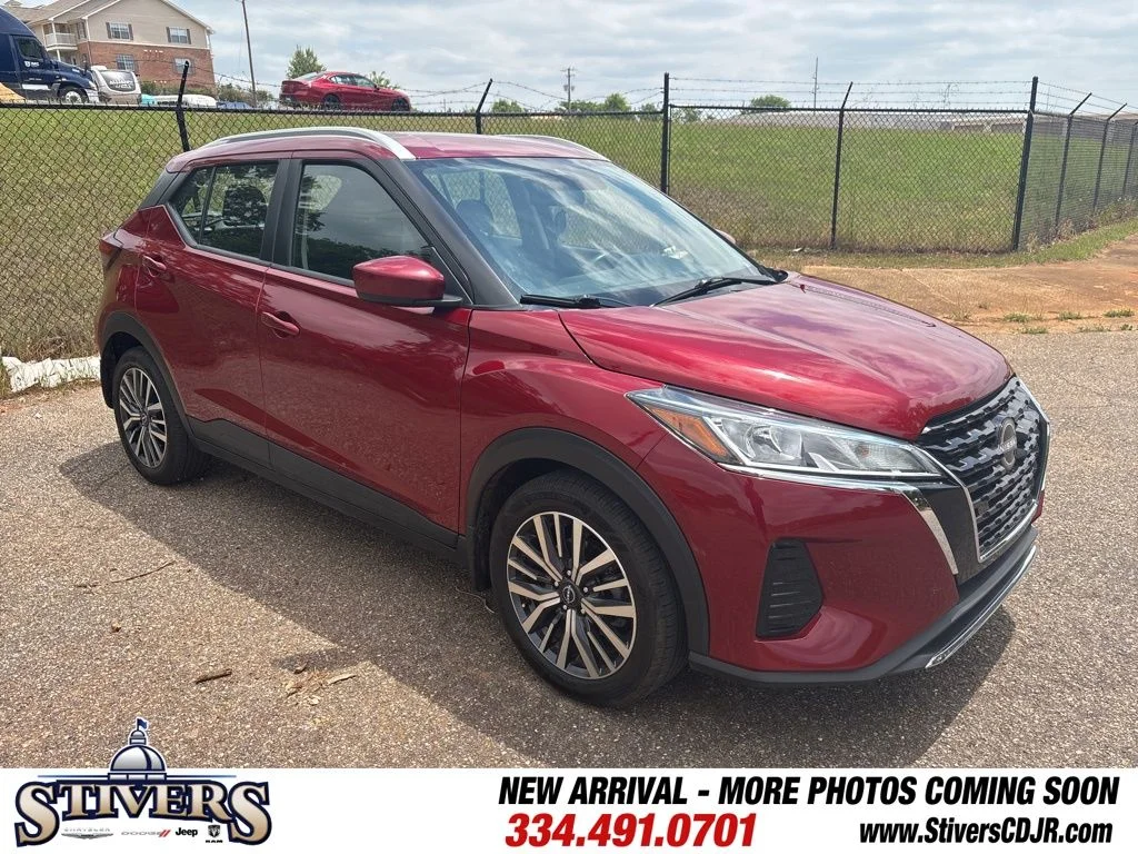 2023 Nissan Kicks SV