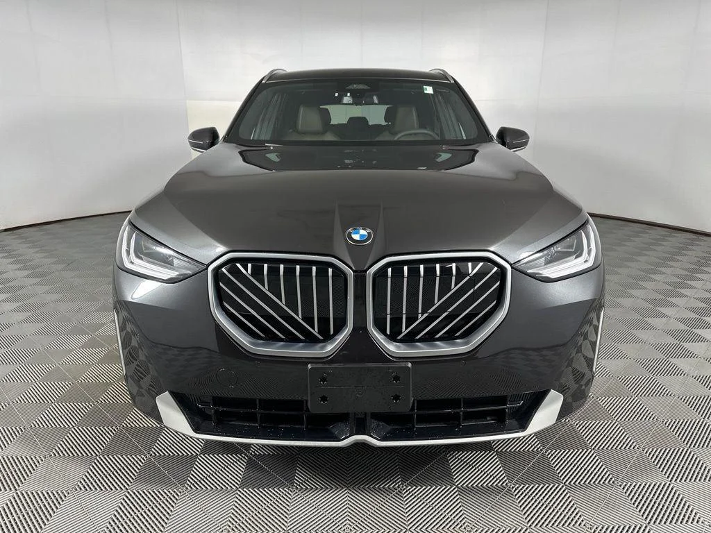 Used 2025 Dark Graphite BMW 30 xDrive image 4