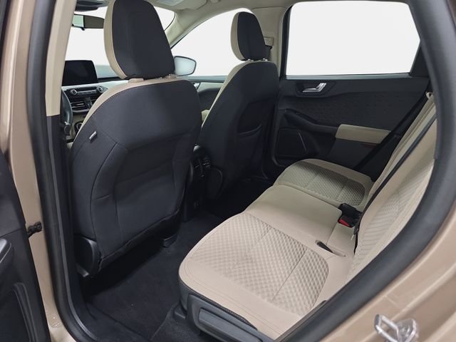 Used 2020 Gold Ford SE image 12