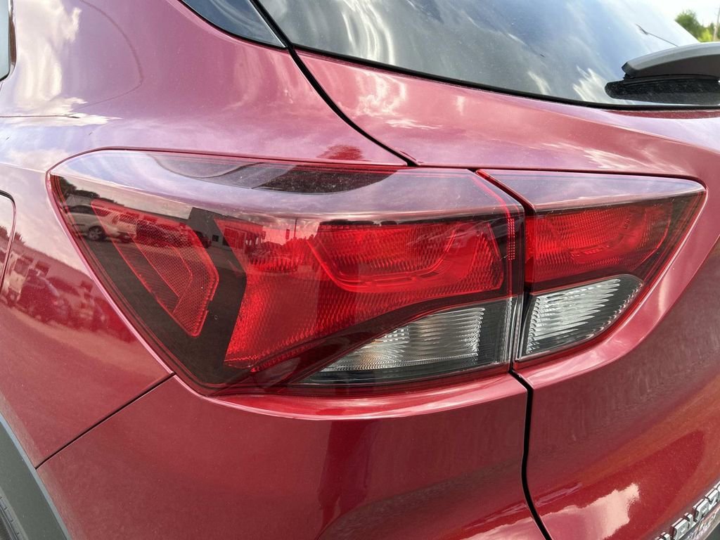 Used 2021 SCARLET RED METALLIC Chevrolet LT image 11