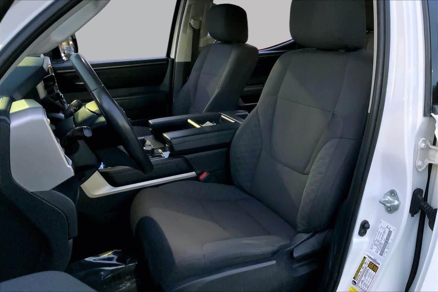 Used 2023 Ice Cap Toyota SR5 image 7