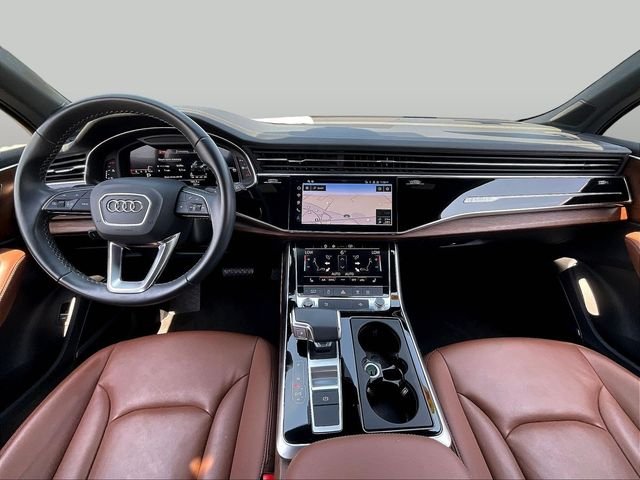 Used 2025  Audi 55 Premium image 9