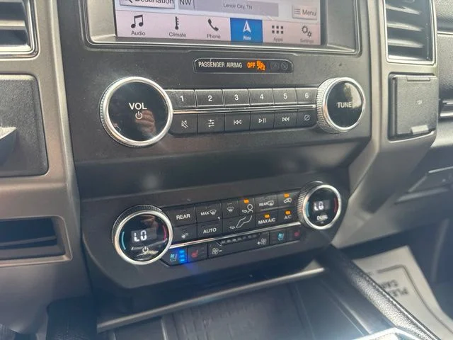 Used 2019 Silver Ford XLT image 23