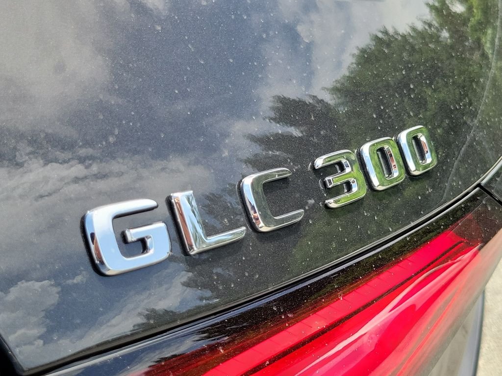 New 2026 Graphite Grey Metallic Mercedes-Benz GLC 300 image 7