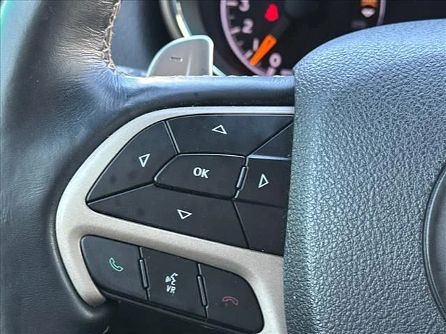 Used 2017 Blue Jeep Limited image 26
