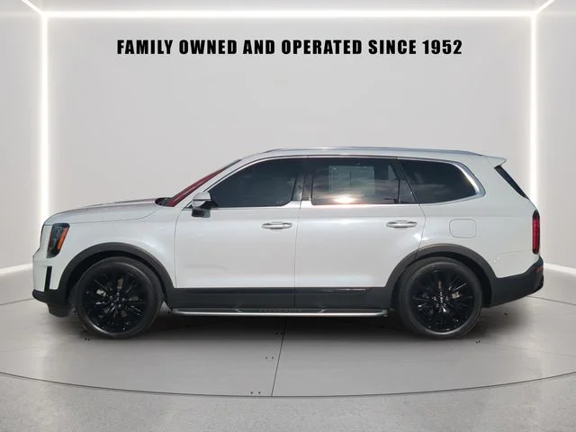 Used 2020 White Kia SX image 3