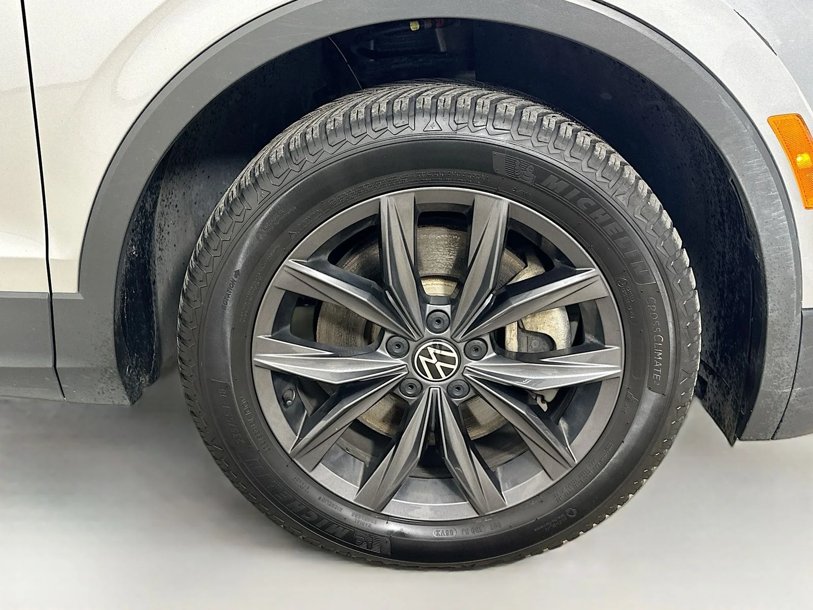Used 2022 Silver Volkswagen  image 10