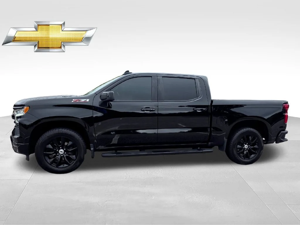 Used 2024 Black Chevrolet RST image 3