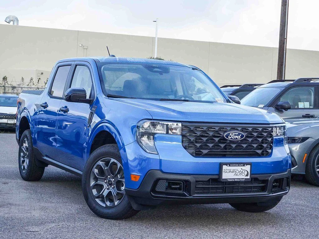 New 2026 Blue Ford XLT image 1