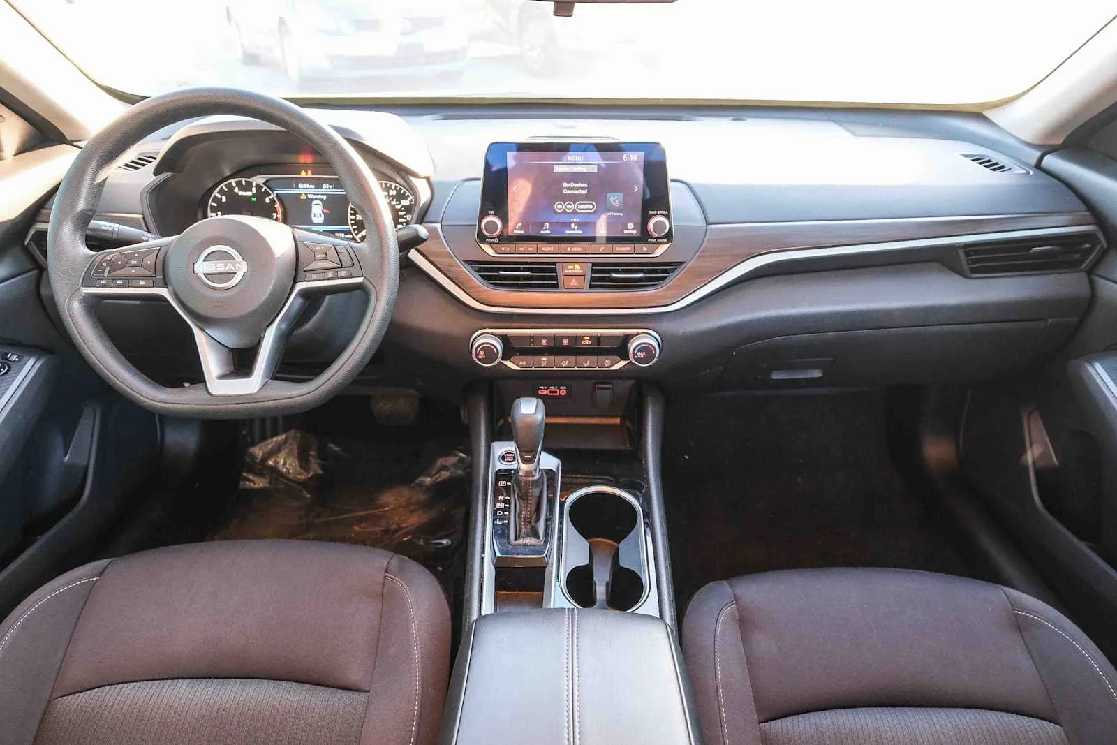 Used 2024 Brilliant Silver Metallic Nissan 2.5 SV image 13