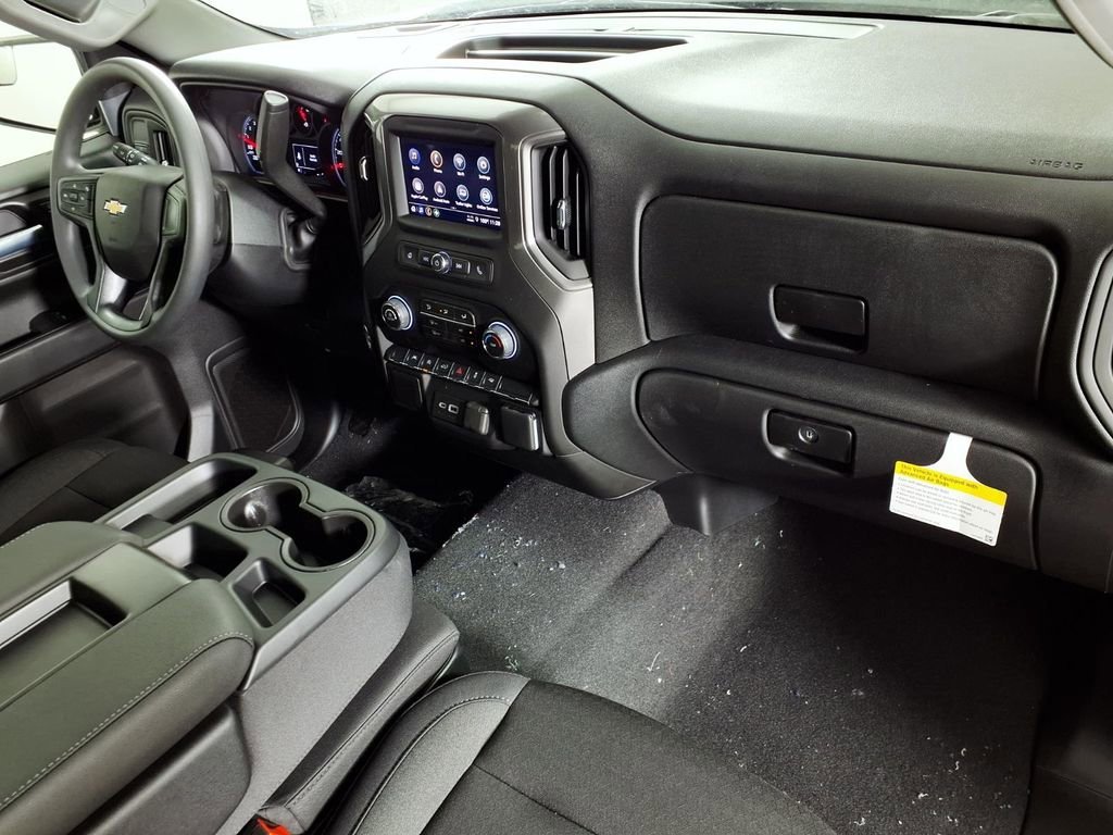 2026 Chevrolet Silverado 1500 Custom - Photo 13