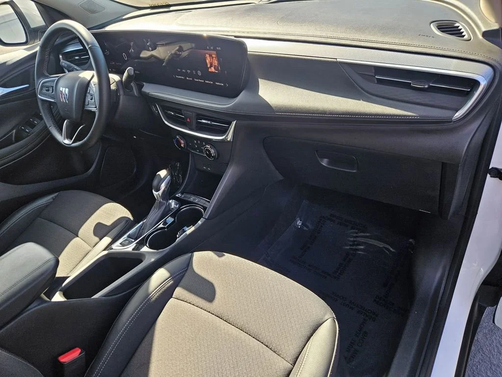 Used 2024 Summit White Buick Preferred image 30