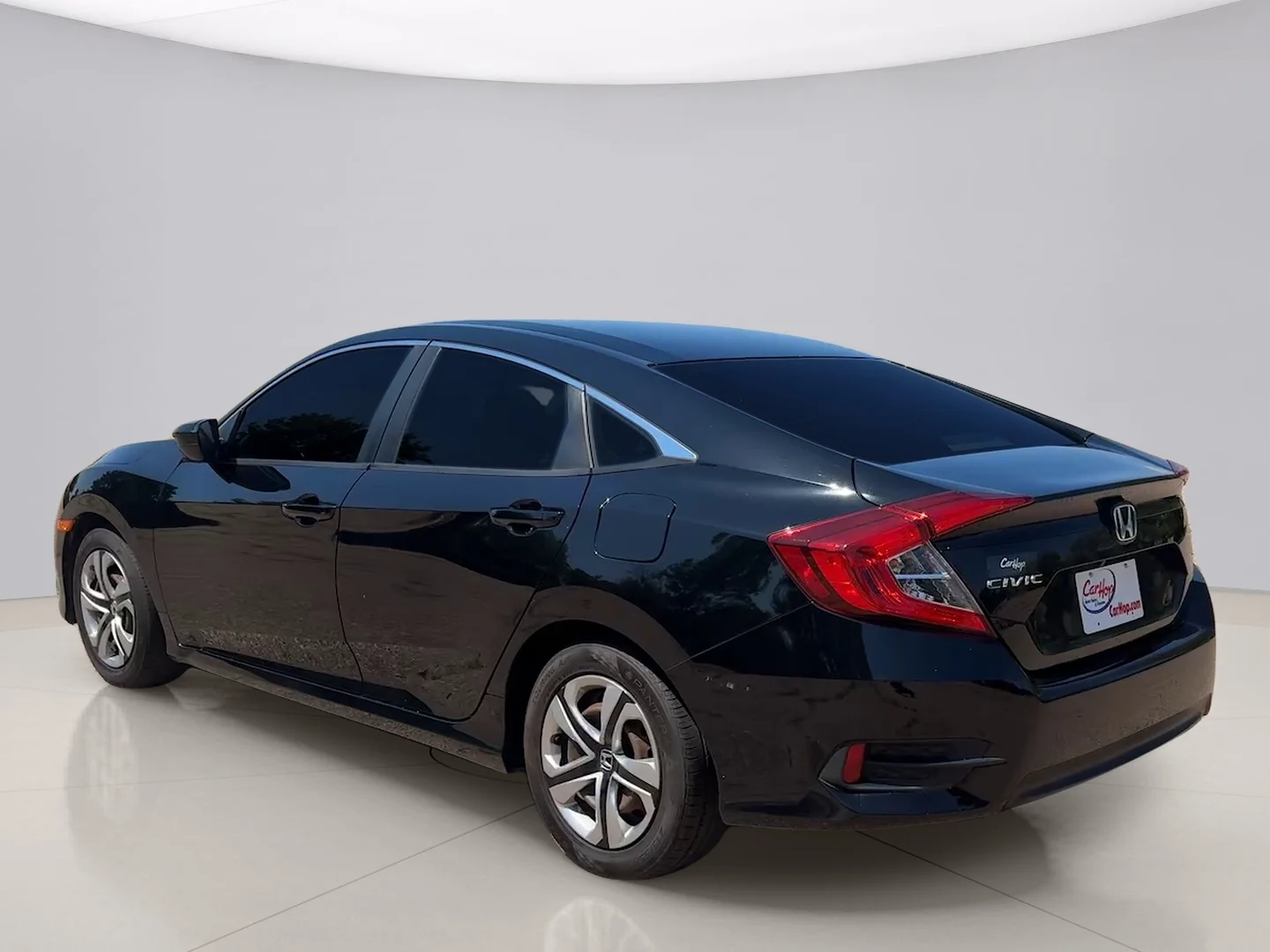 Used 2016 Black Honda LX image 3