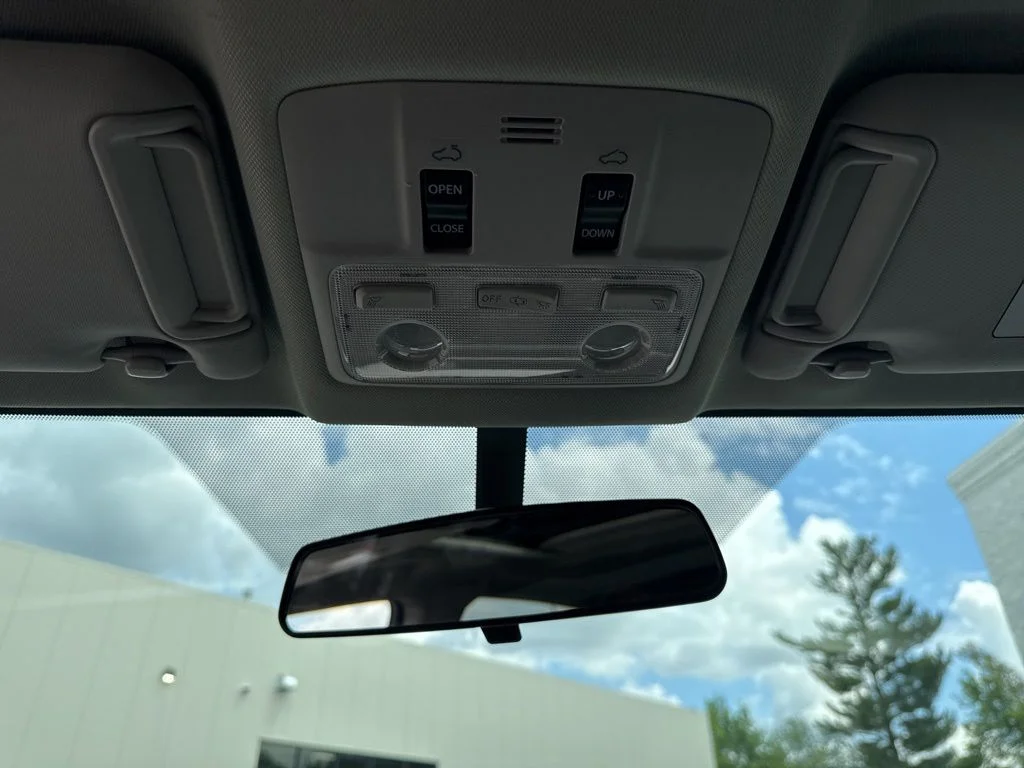 Used 2015 Blue Crush Metallic Toyota XLE image 24