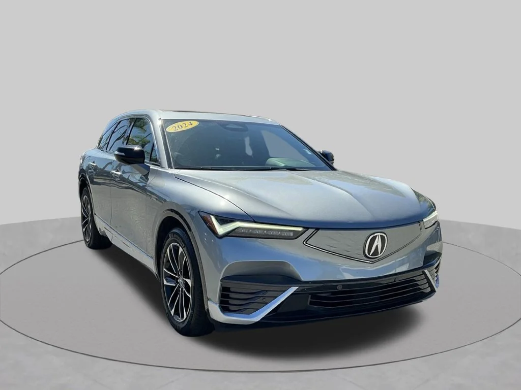 Used 2024  Acura Base image 14