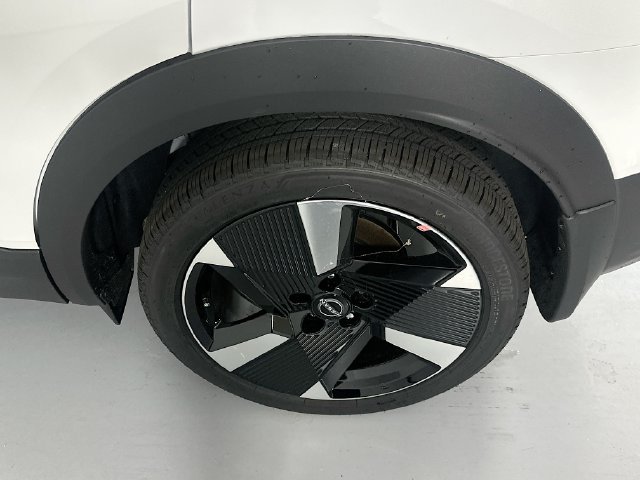 2025 Nissan Kicks SR AWD - Photo 28