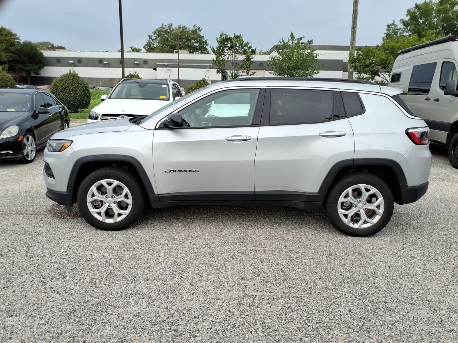 2024 Jeep Compass Latitude - Photo 3