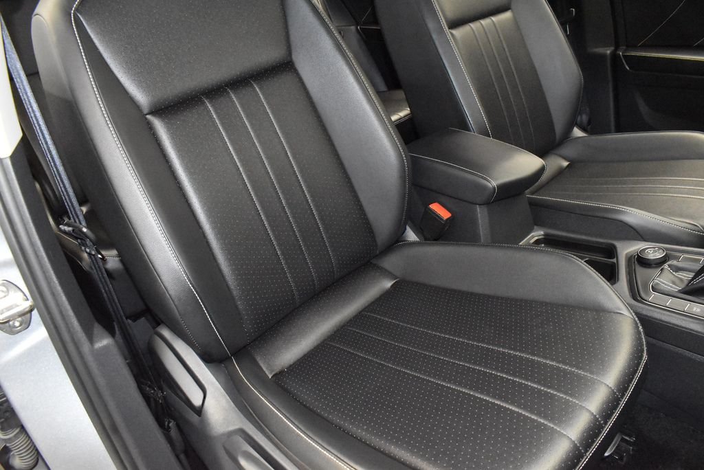 Used 2024 Gray Volkswagen 2.0T Wolfsburg Edition image 24
